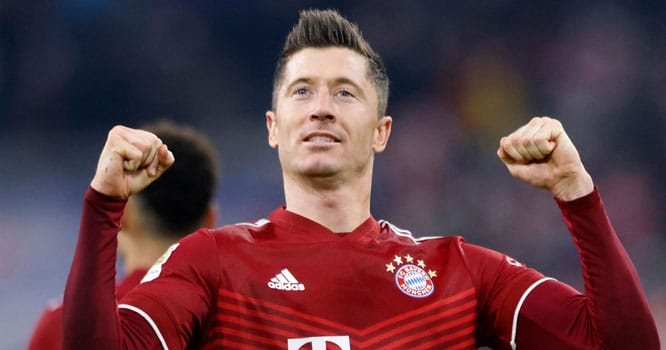 Bayern start life without Lewandowski in German Super Cup
