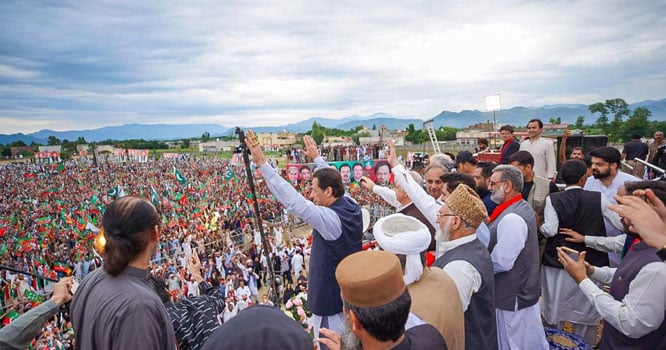 ‘Announce elections before my final call,’ Imran Khan warns govt
