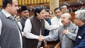 Pervaiz Elahi rejects PPP rumours, reaffirms loyalty to PTI