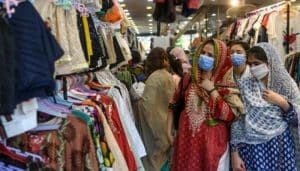 Pakistan lifts austerity measures, business hours remain unchanged