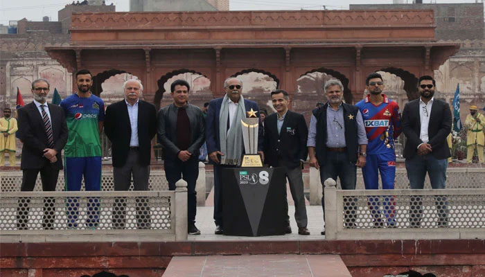 PSL 8 trophy unveiled in an eye-catching ceremony
