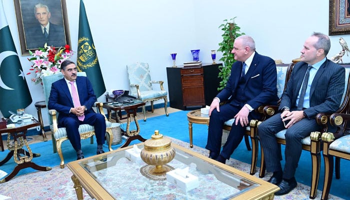 PM Kakar emphasizes strengthening trade and investment ties with Italy