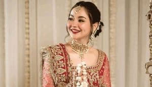 Hania Aamir stuns fans with her effortless style in new viral photos