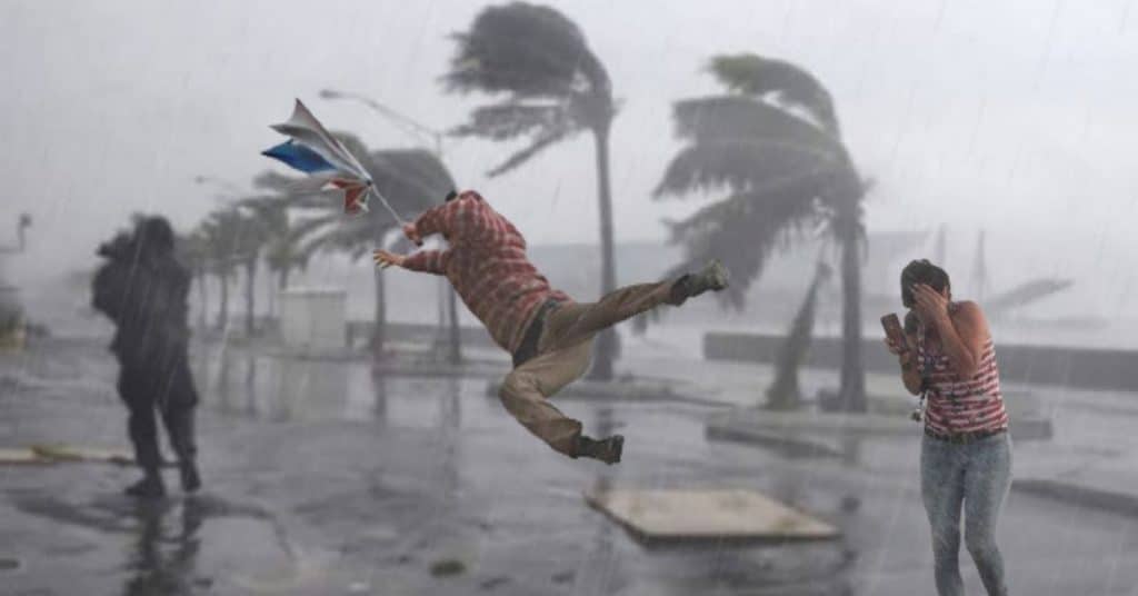 Karachi windy weather