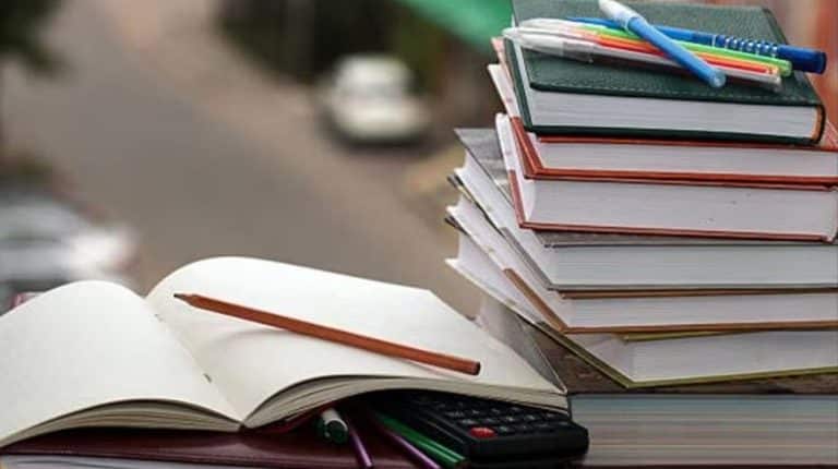 Sindh govt orders students to return free textbooks