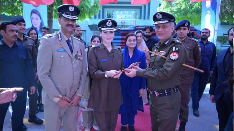 CM Punjab Maryam attends police passing out parade in uniform