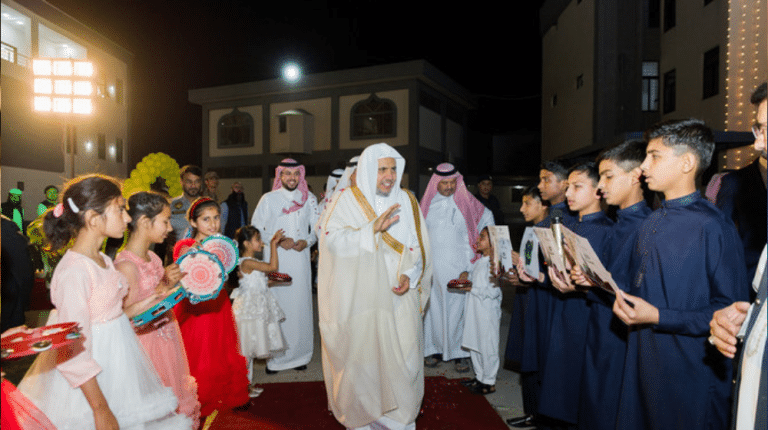Muslim World League secretary-general shares Eid joy with orphans in Islamabad