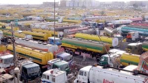 Pakistan's fuel crisis concerns grow after dealer's warning