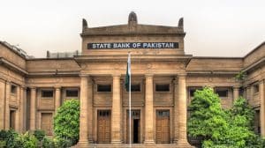 bank timings for Ramadan 2025