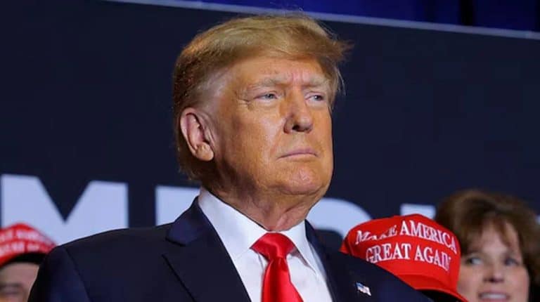 US Supreme Court justices in Trump case lean toward some level of immunity