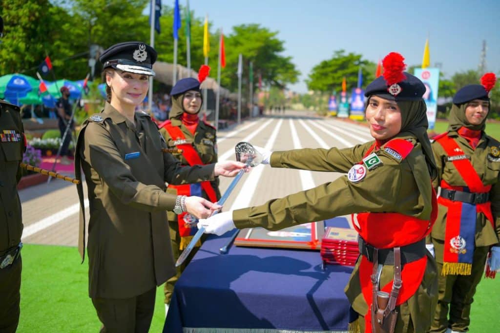 Maryam entitles to wear Punjab Police uniform