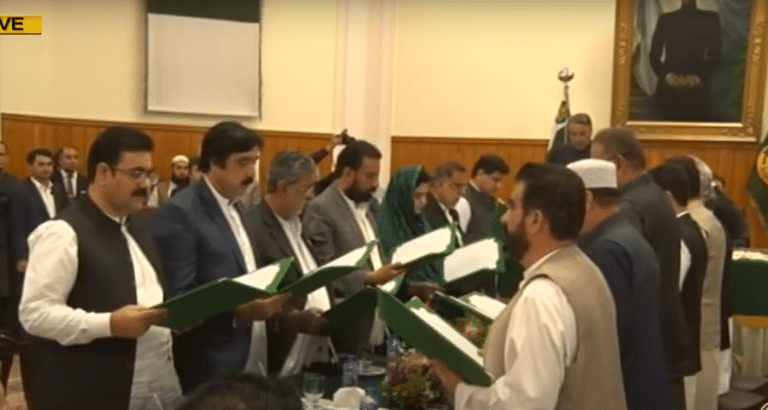 Balochistan cabinet takes oath