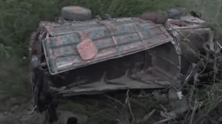 17 pilgrims killed, 41 injured as speeding truck falls in ravine in Balochistan