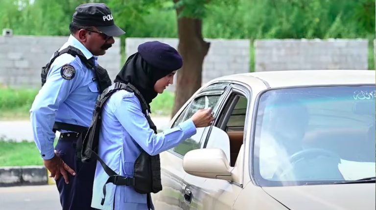Fake cop loot foreigners in Islamabad's F6
