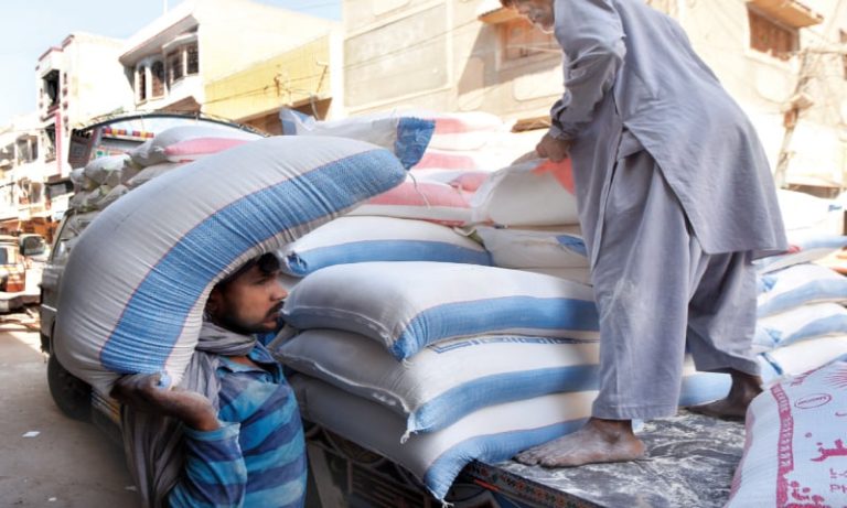 Flour prices surge across Pakistan after new wheat crop arrival