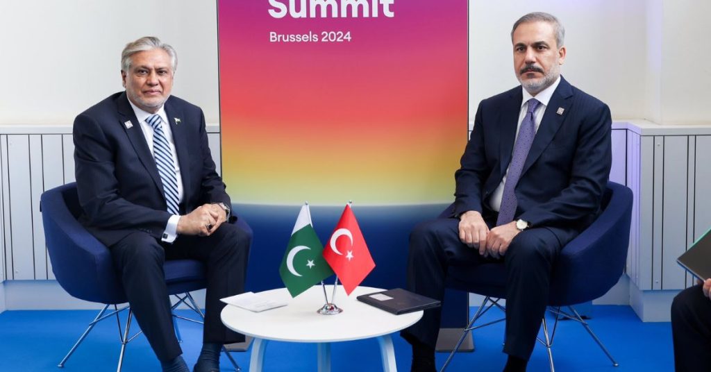Turkish Foreign Minister to visit Pakistan