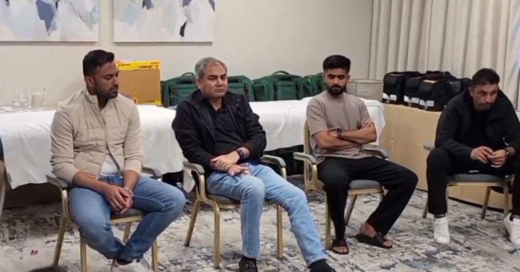 Mohsin Naqvi met cricket team in Dublin