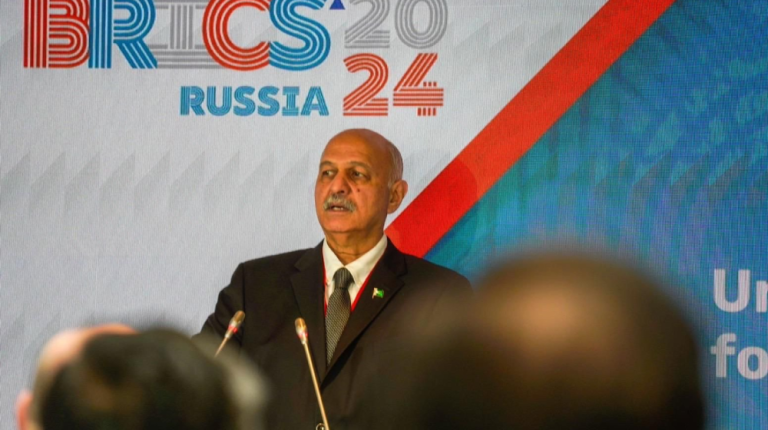 Mushahid Hussain becomes first Pakistani to address BRICS forum
