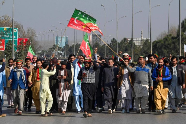 Imran Khan directs party leadership to launch protest after 10 Muharram