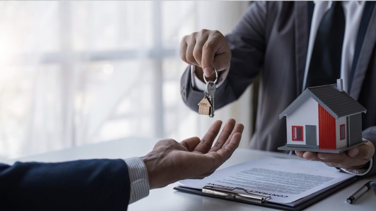 Overseas Pakistanis able to buy, sell property