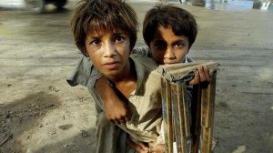 KP Govt to offer education and jobs to beggars in Peshawar