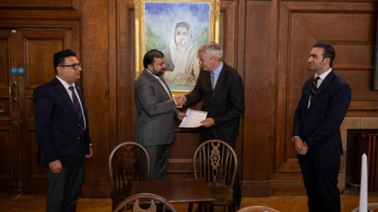 Oxford University announces scholarships for Balochistan students