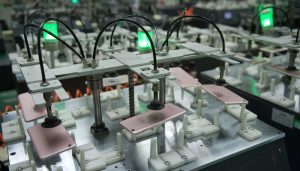 Pakistan manufactures over a million cell phones in early 2024