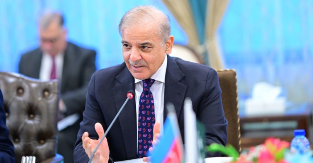 "PM Highlights Unprecedented Cooperation Between Government and Institutions to Overcome National Challenges"