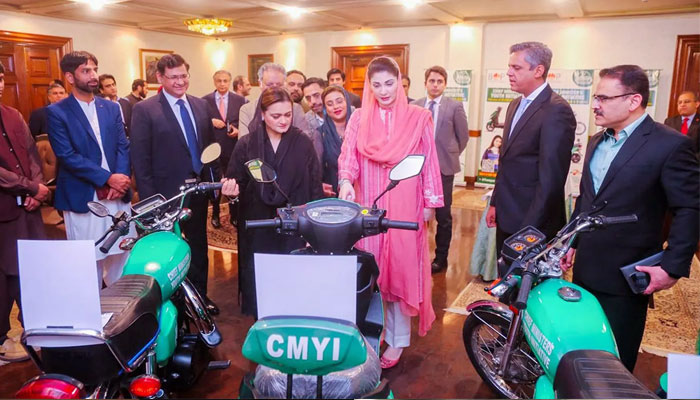 CM Punjab launches distribution of interest-free bikes among students: Details inside