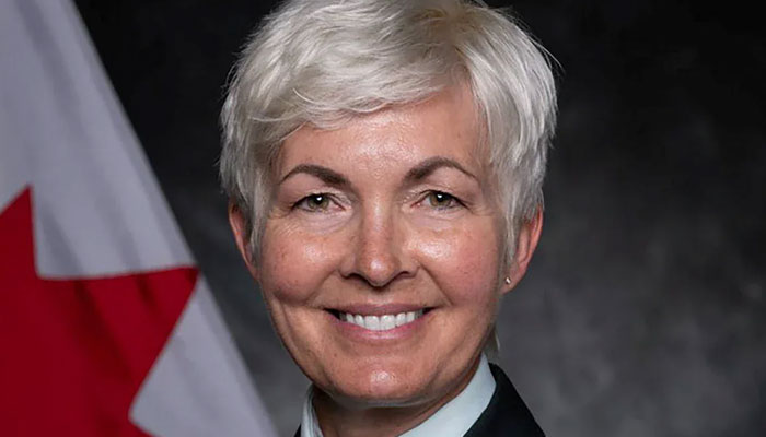 Canadian PM appoints first woman chief of defense staff