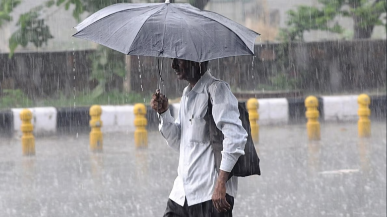 Pakistan weather update: PMD predicts rain & snowfall!
