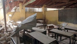 School roof collapses in DG Khan, 8 children died