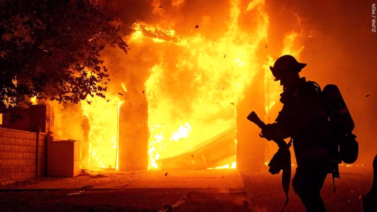 Mardan house fire