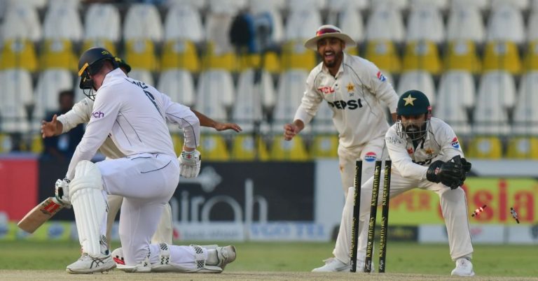 Pakistan 152-runs victory against England