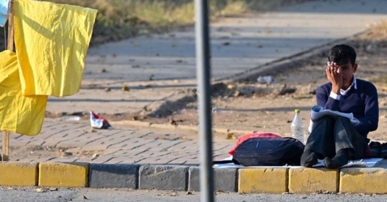 Federal govt allocates Rs7.5 bln to enroll out-of-school children