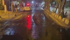 Major oil spill in Karachi’s Defence Area seals streets