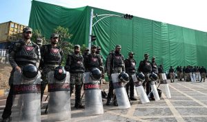 Islamabad prepares for showdown as PTI Protestors close in