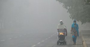 Air Quality Index hits 802 as hazardous smog engulfs Lahore