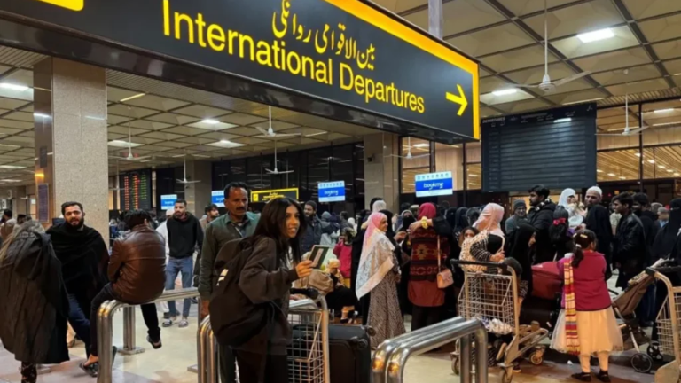 Over 27,000 Pakistani deported from gulf countries