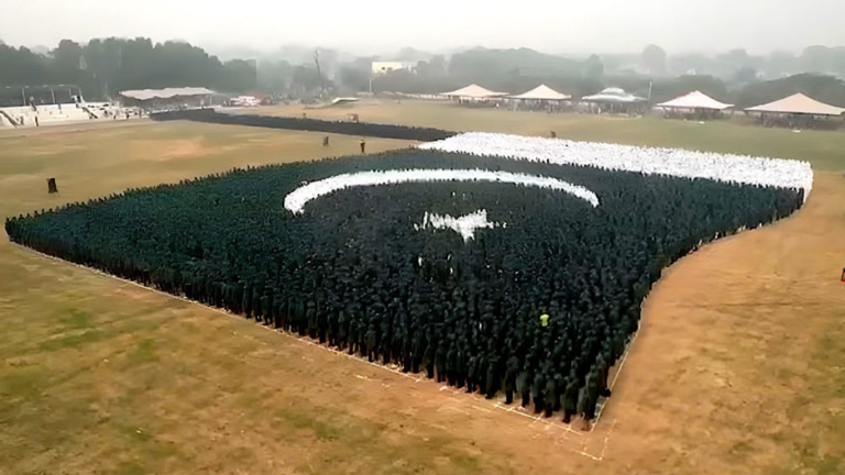 Pakistan smashes Guinness World Record for largest human flag