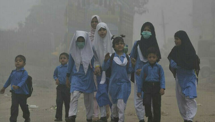 Schools & outdoor activities suspended in Lahore and Multan until November 24