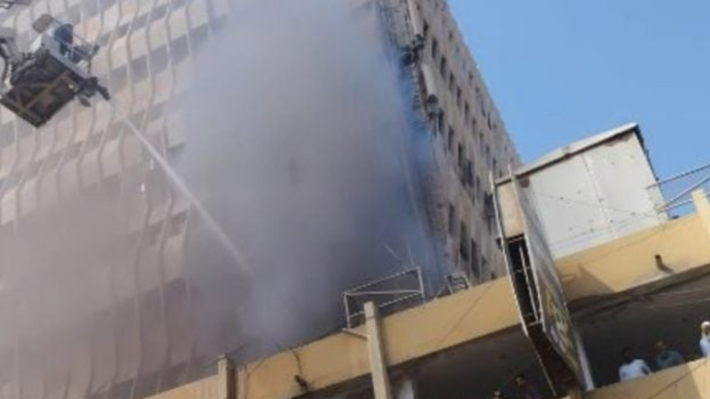 Karachi's Rampa plaza hit by another fire