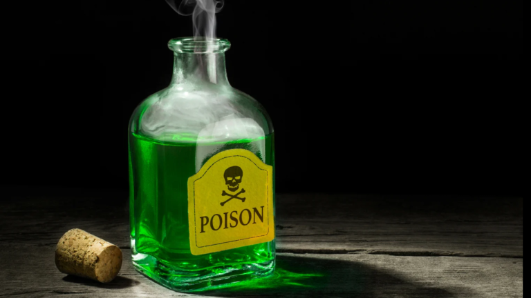 Father son poisons four family members in Sahiwal