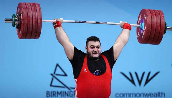 Nooh Butt wins gold medal, sets record at Asian Powerlifting Championship 2024