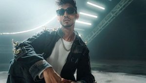 Talha Anjum tops Spotify charts once again