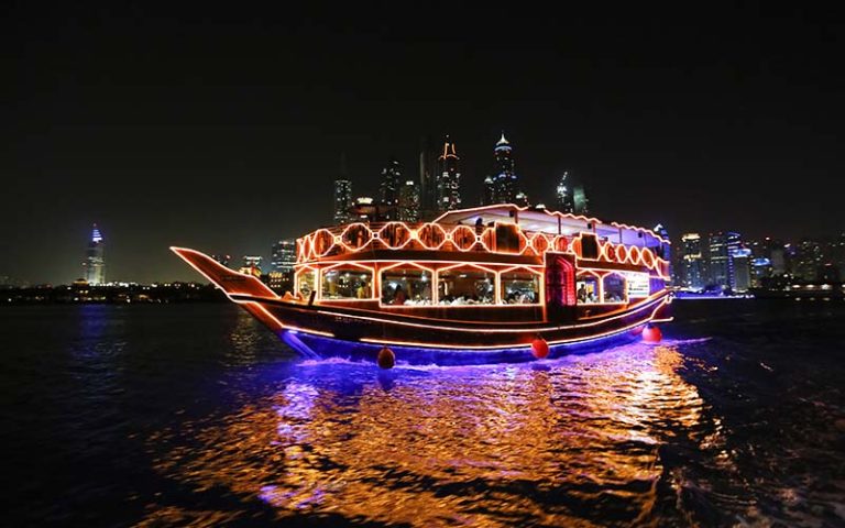 floating restaurant