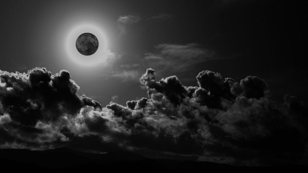 Pakistan to observe year's longest night today