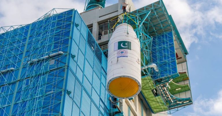 EO-1 satellite launched