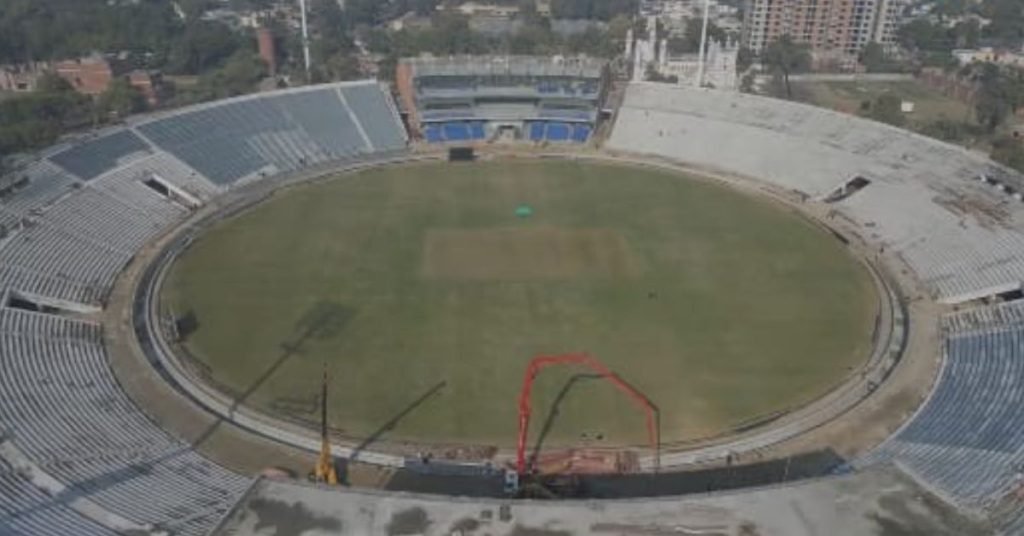 tri-nation series Lahore