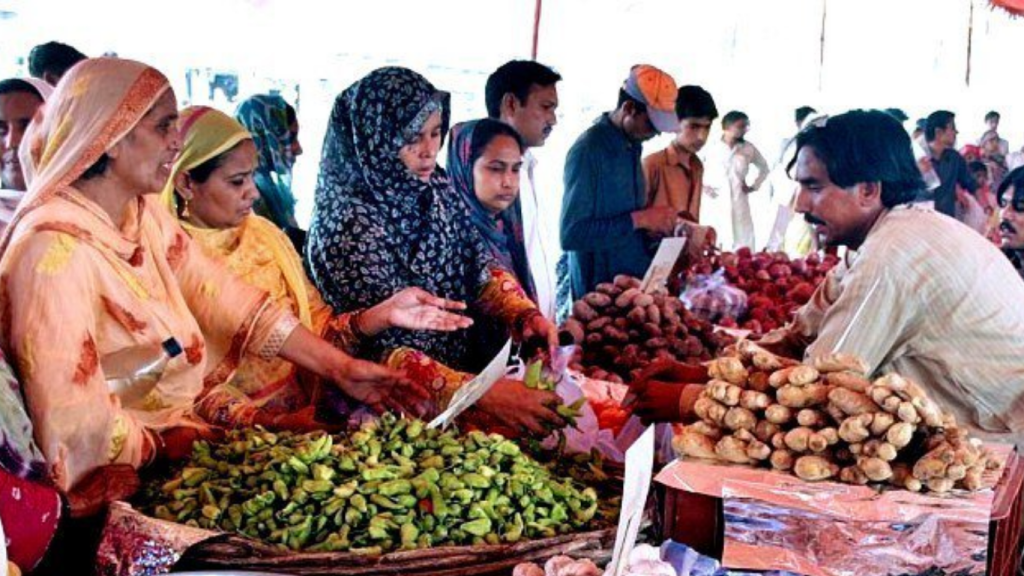 Hyderabad sets Sasta bazar offers veggie prices at Rs10/kg